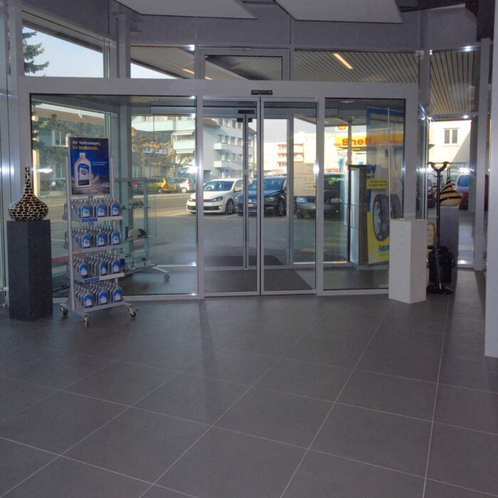 Heerbrugg AMAG Eingang